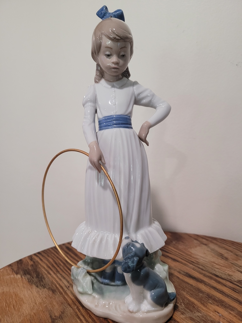 Lladro Porcelain Girl with Blue Sash, Bow and Gold Hoop, Vintage 1983